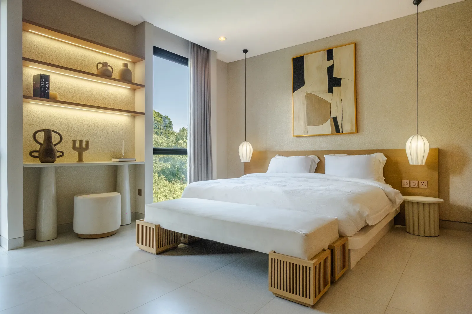 La Calma de Celine master bedroom